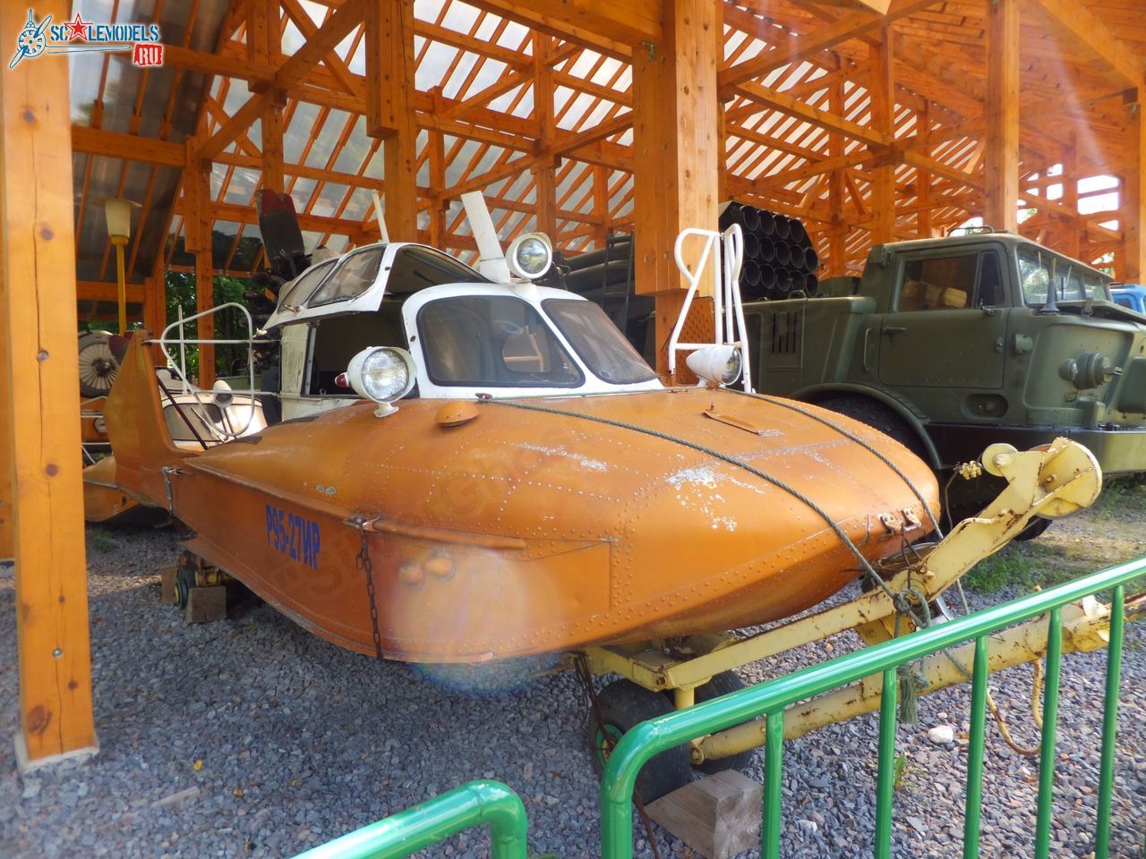 Chernogolovka_museum_auto_0401.jpg