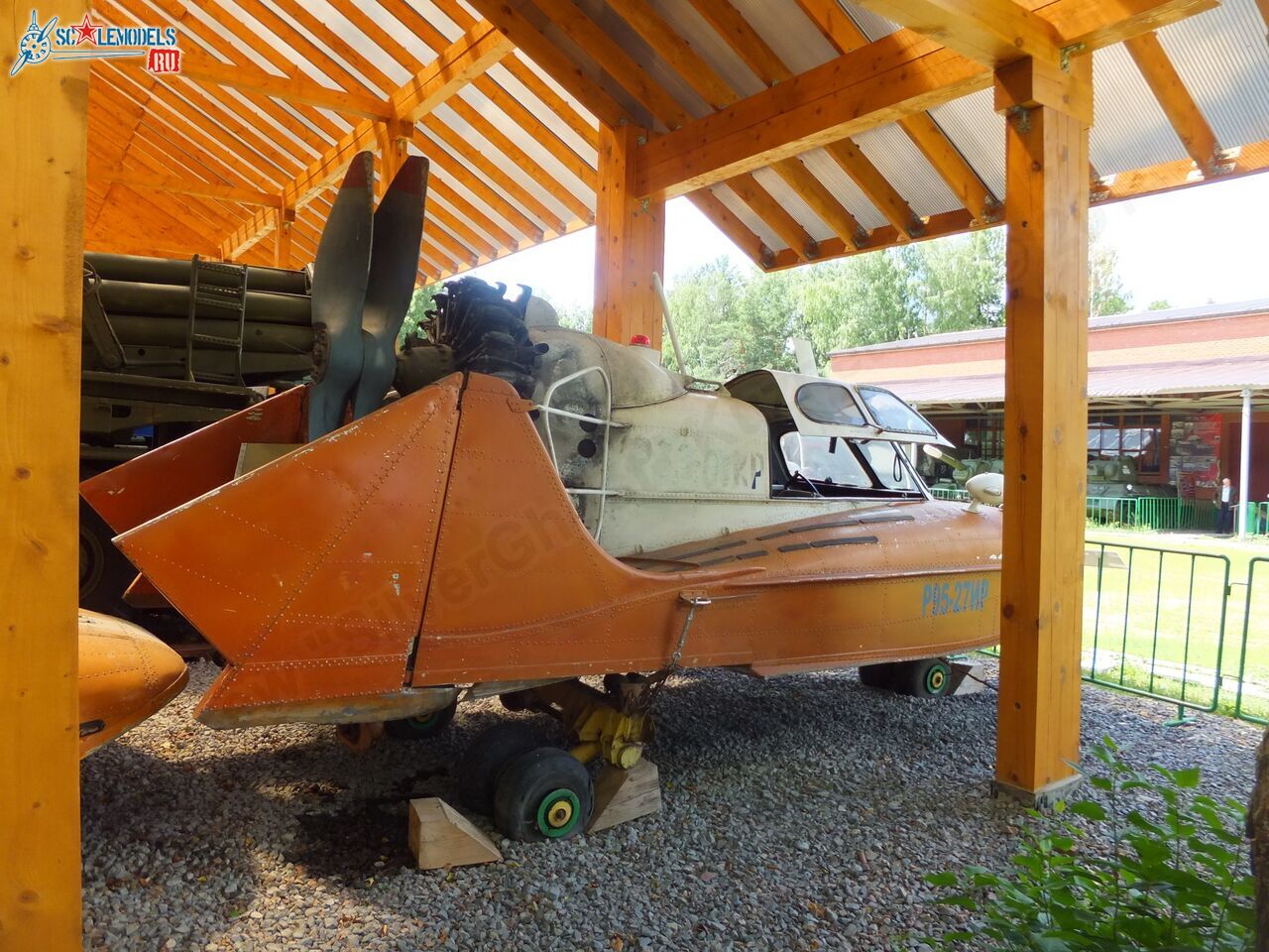 Chernogolovka_museum_auto_0402.jpg