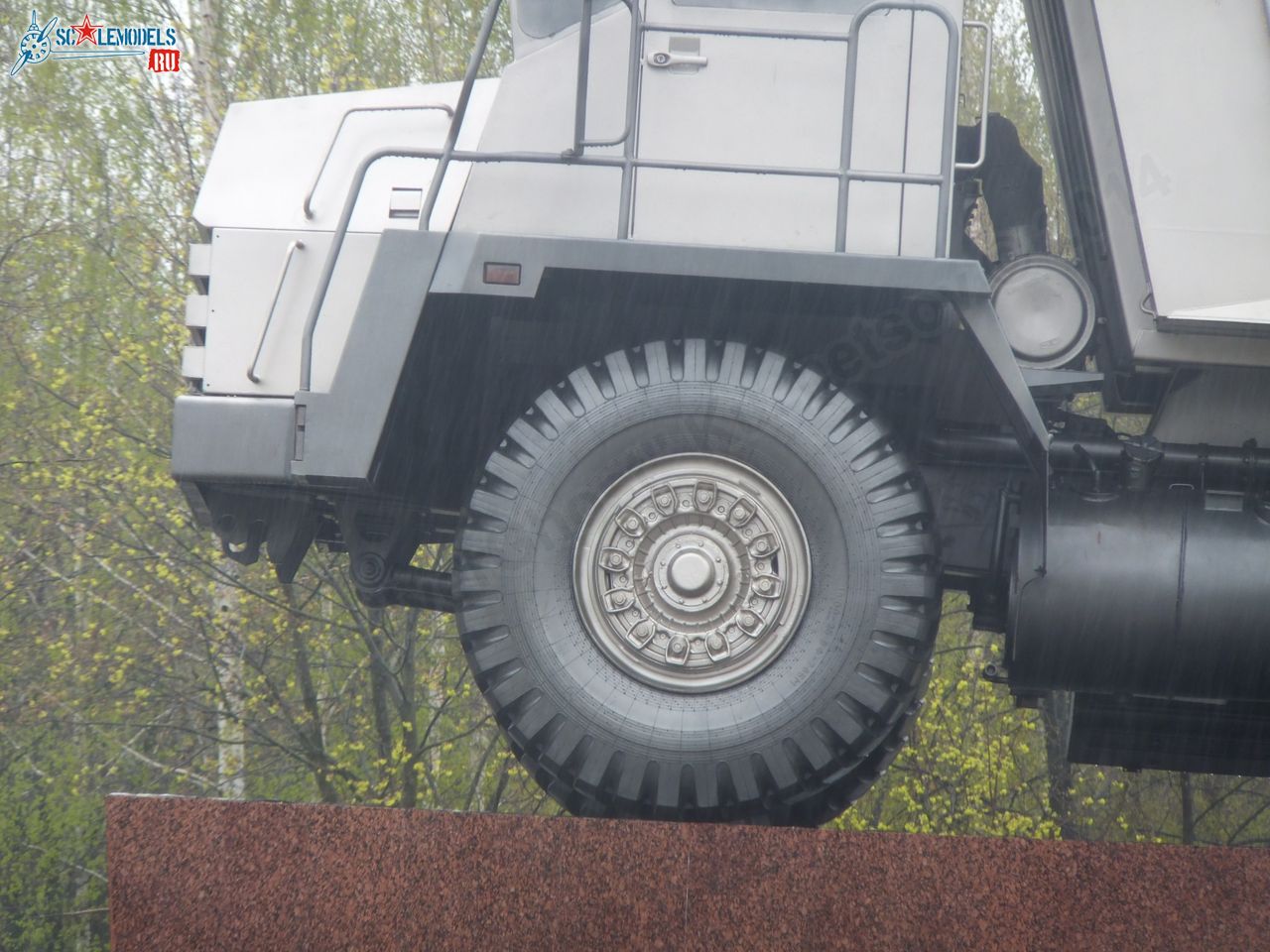 BelAZ_0002.jpg