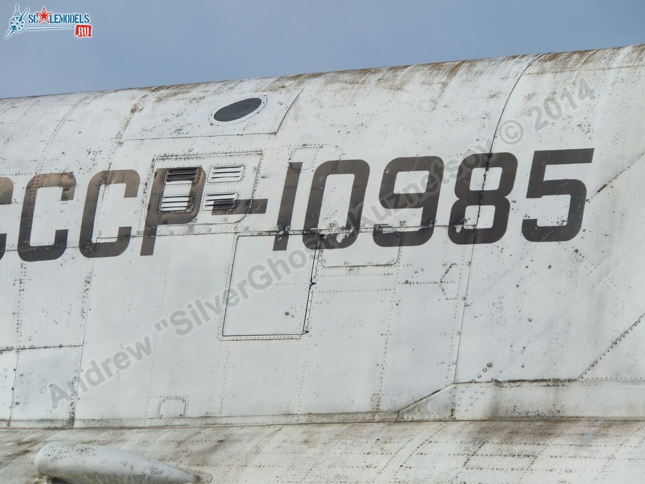 Yak-42_USSR-10985_0043.jpg