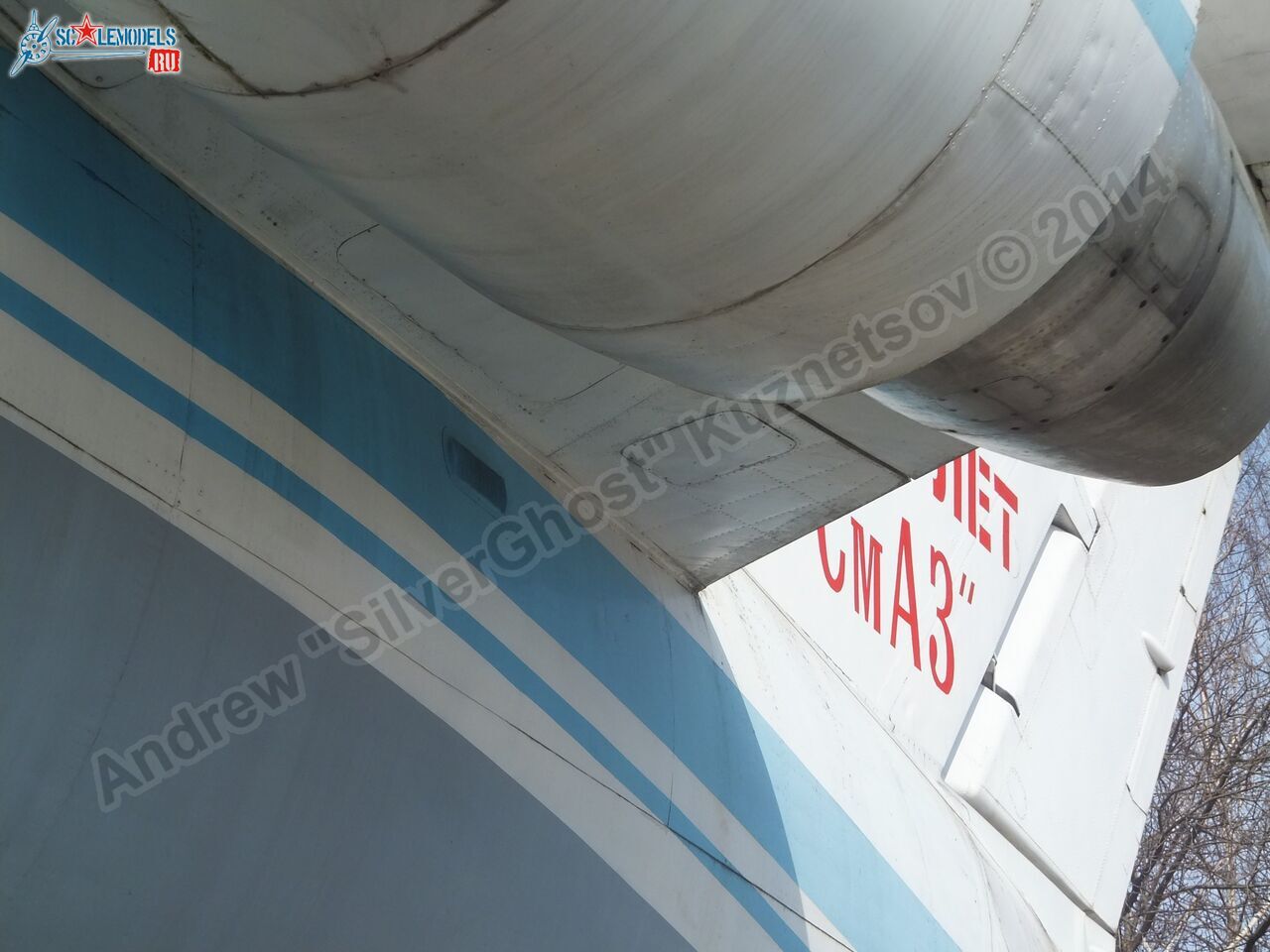 Yak-42_USSR-10985_0082.jpg