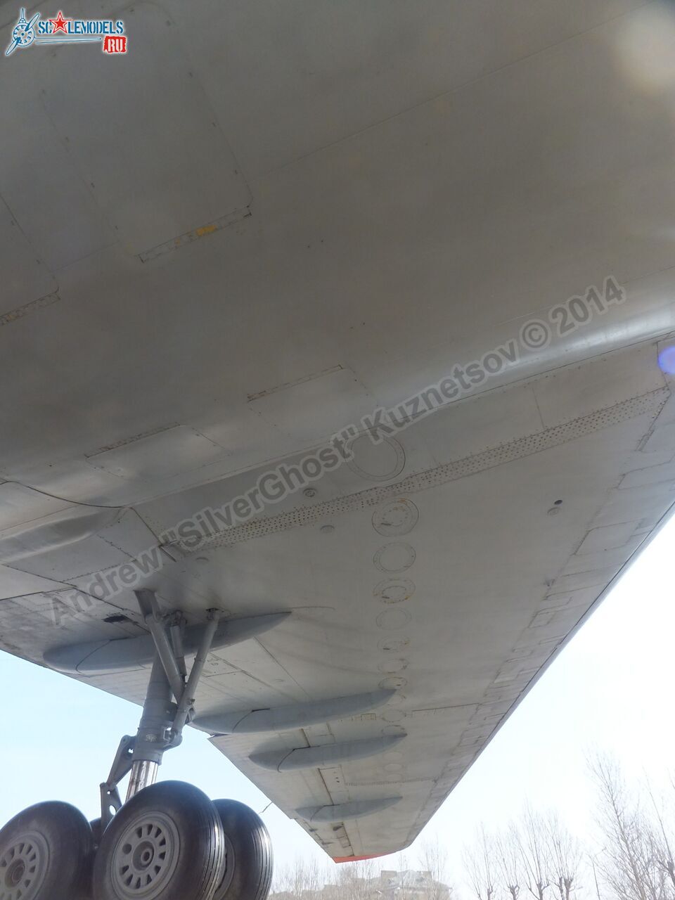 Yak-42_USSR-10985_0110.jpg