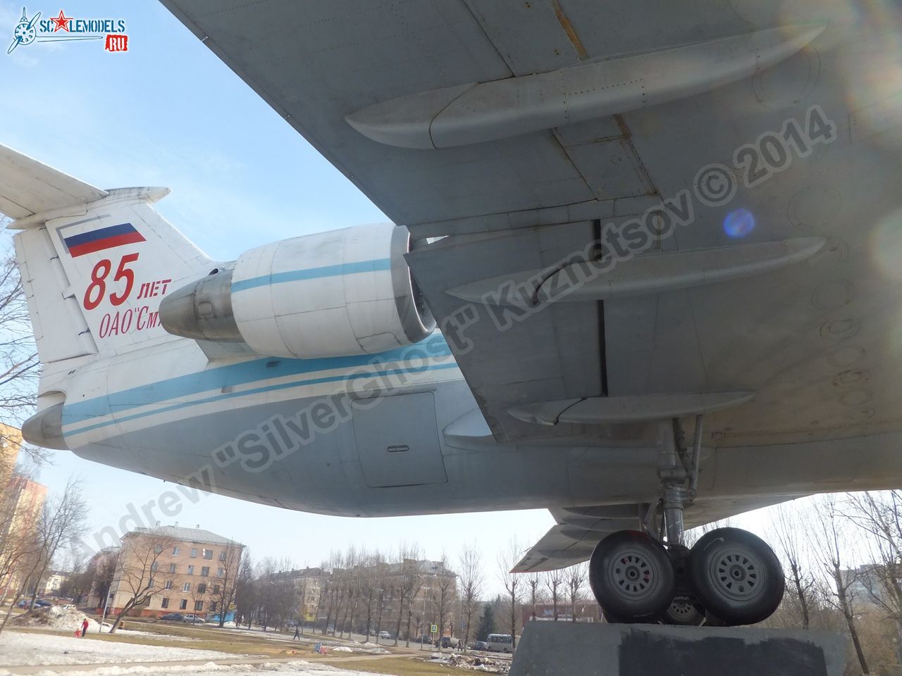 Yak-42_USSR-10985_0145.jpg