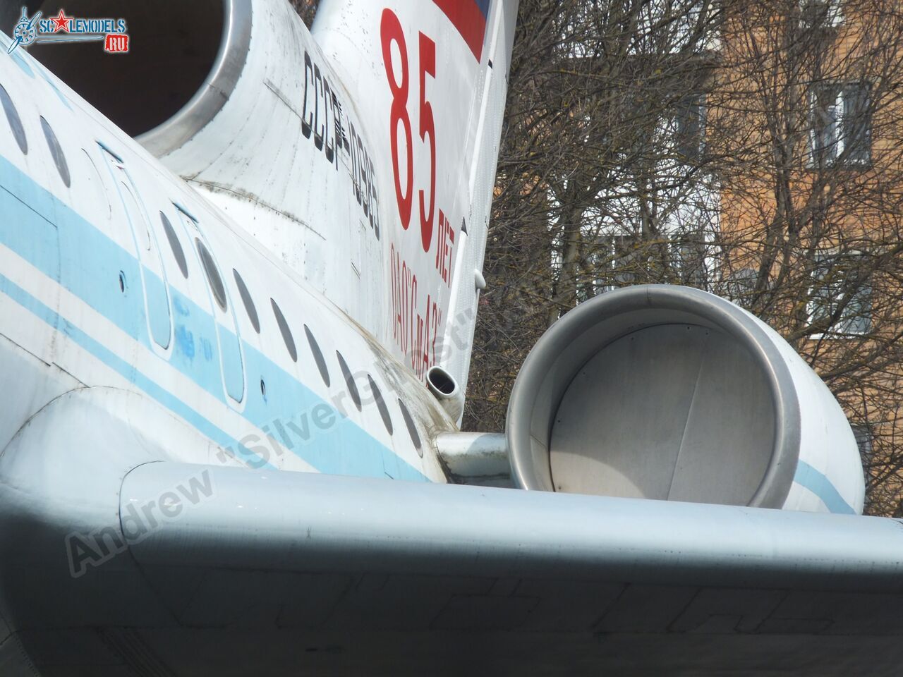 Yak-42_USSR-10985_0222.jpg