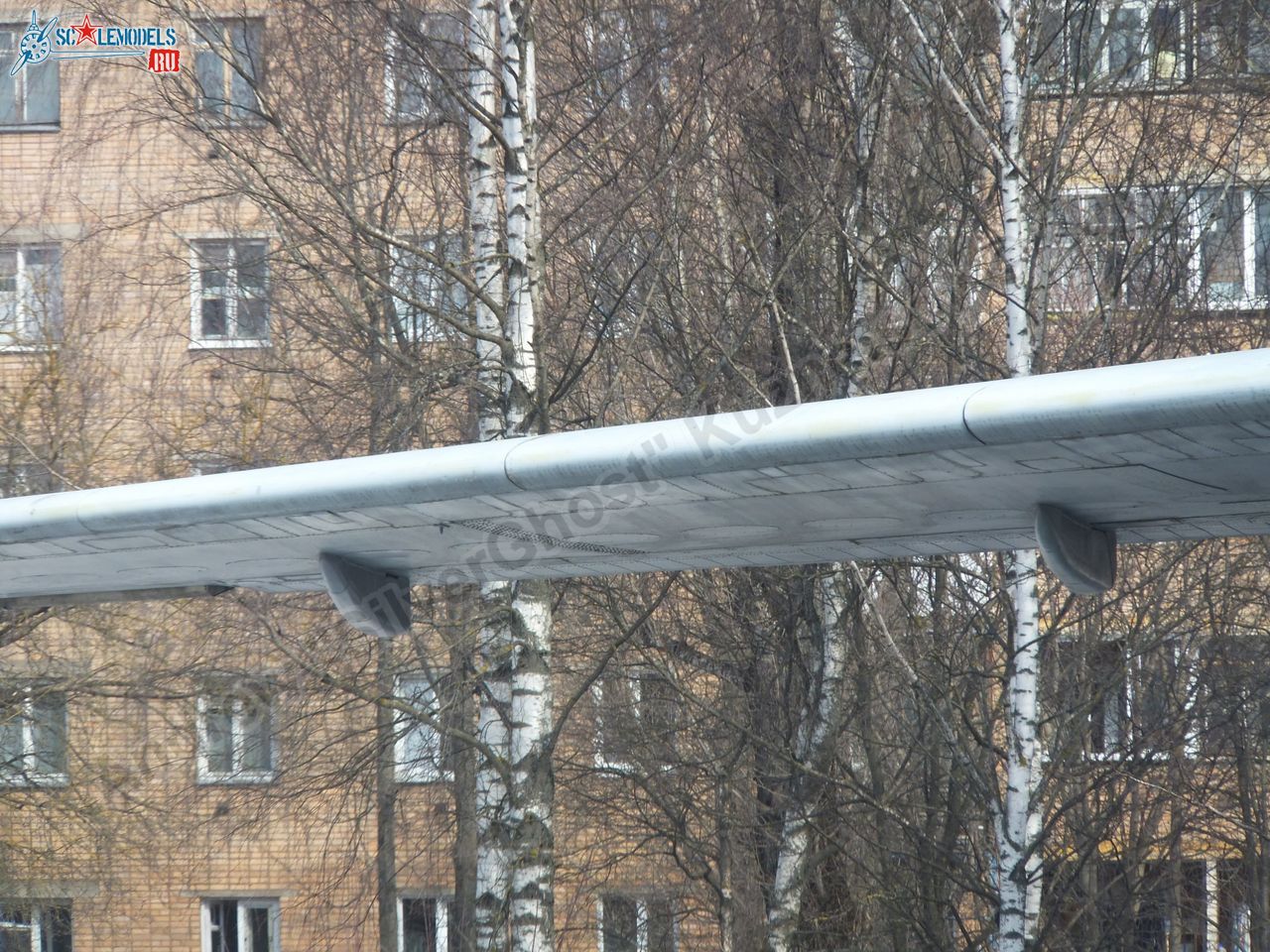 Yak-42_USSR-10985_0231.jpg
