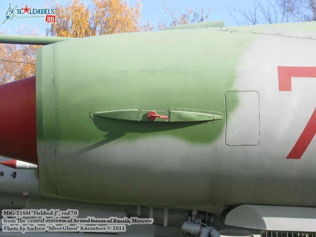 mig-21sm_0129.jpg