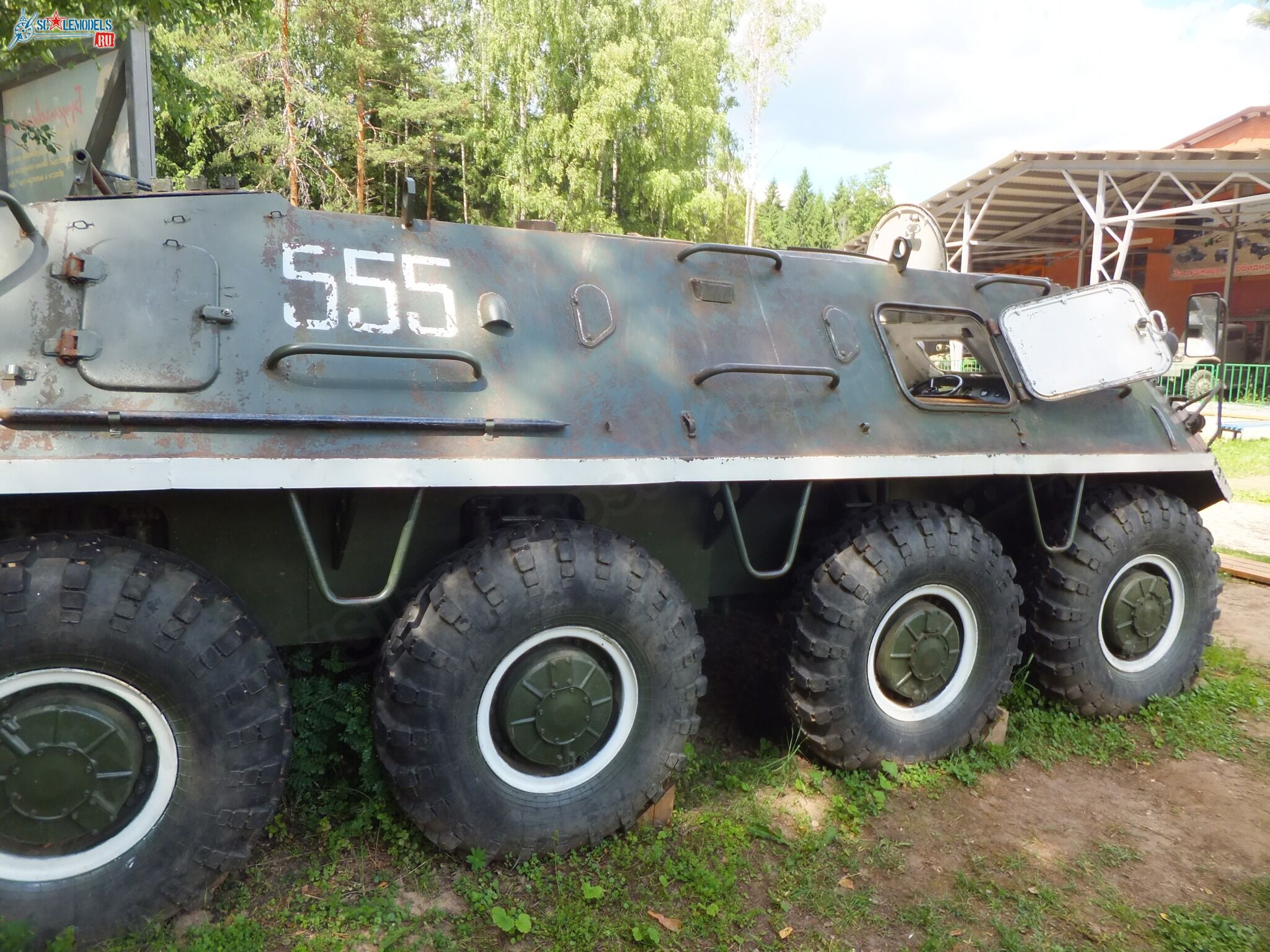 BTR-60_0007.jpg