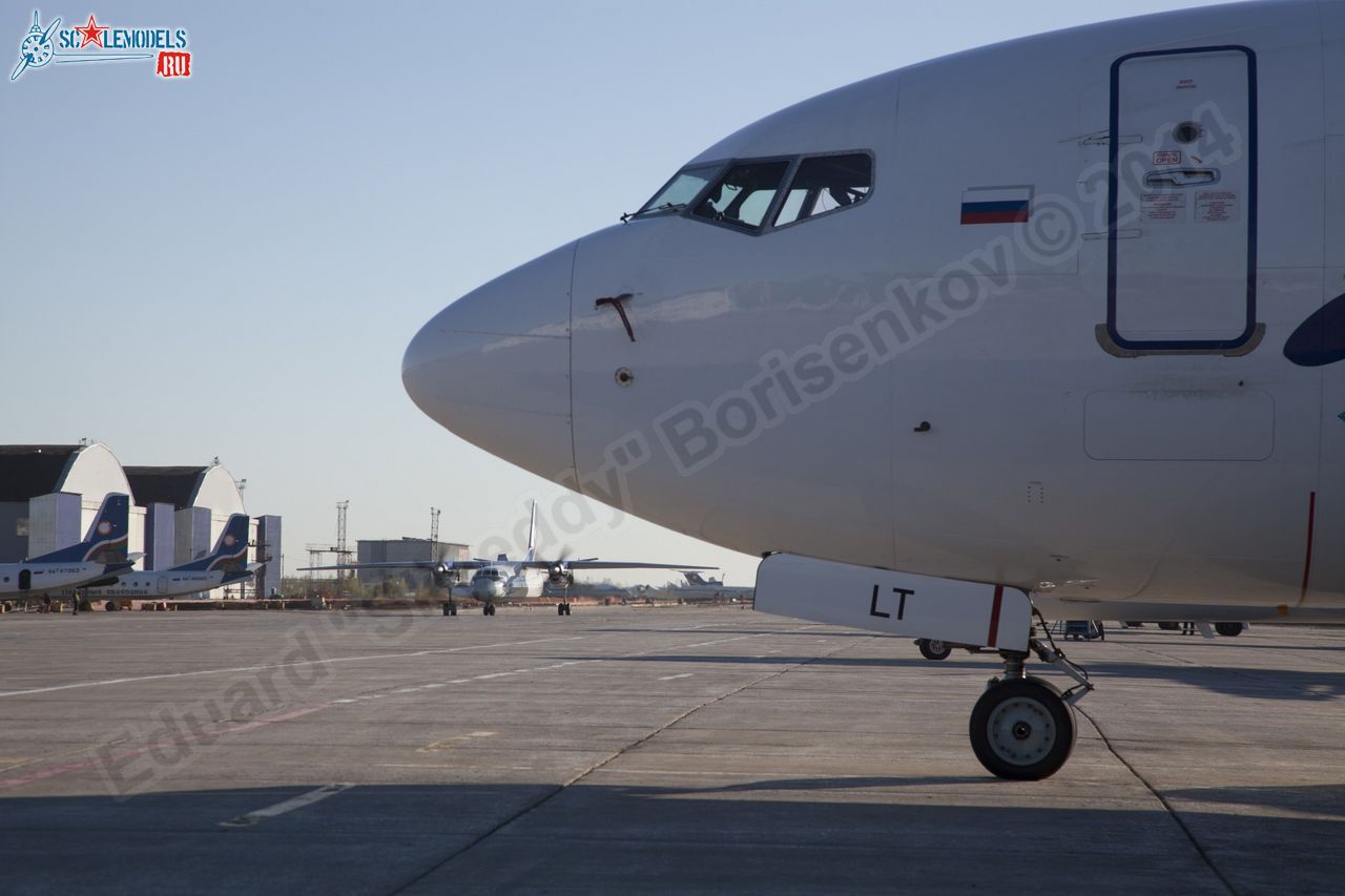 Boeing-737_VQ-BLT_0006.jpg