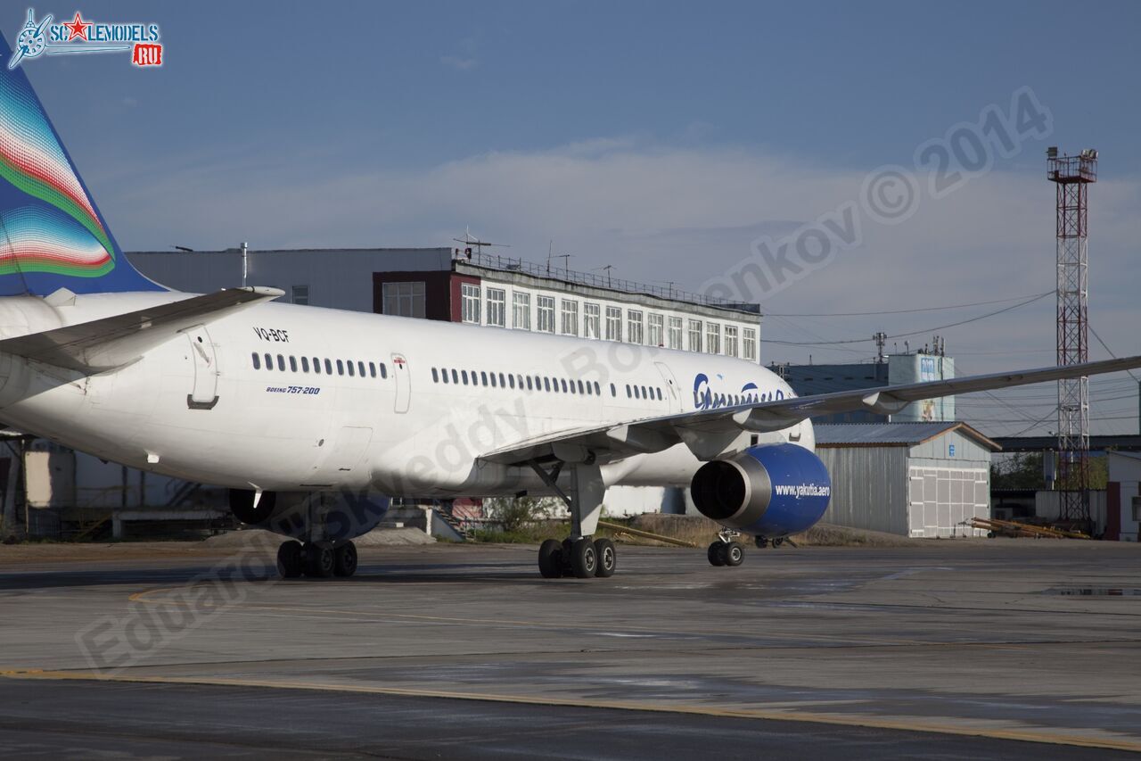 Boeing-757_VP-BCF_0010.jpg