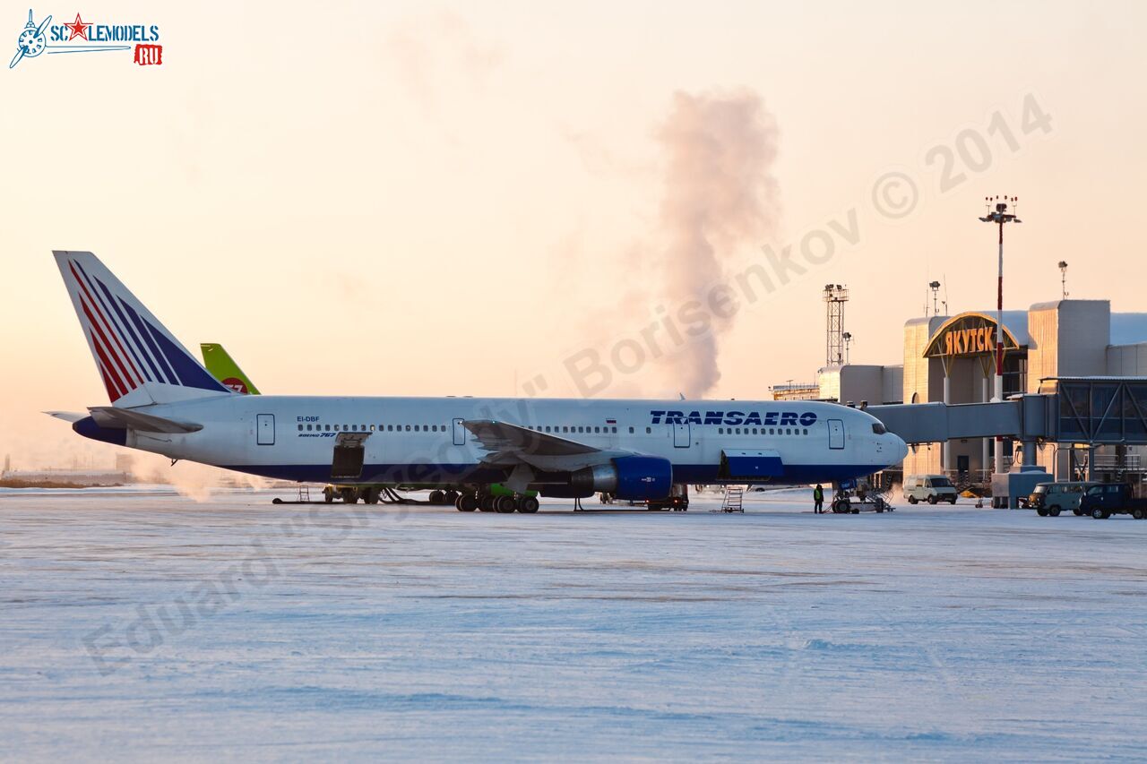 Boeing-767_EI-DBF_0000.jpg