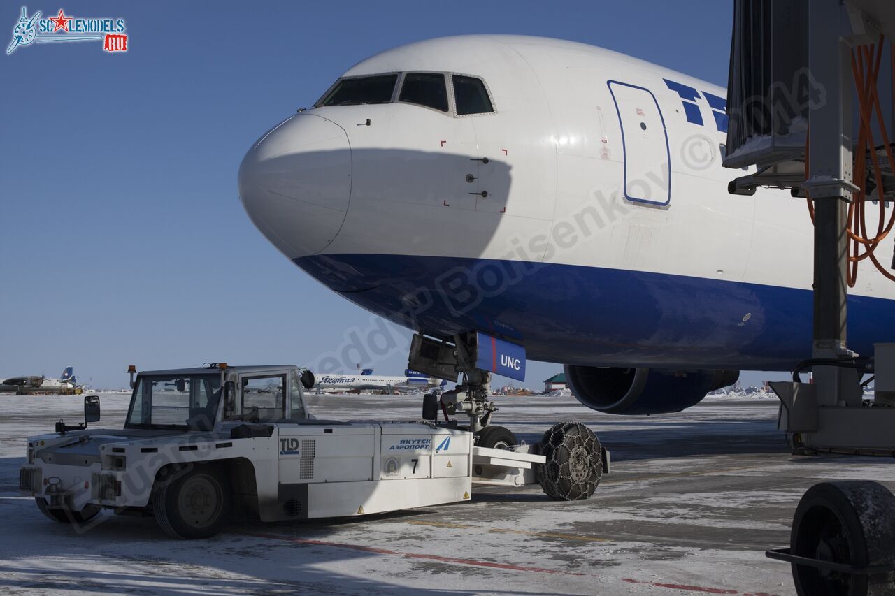 Boeing-767_EI-UNC_0017.jpg
