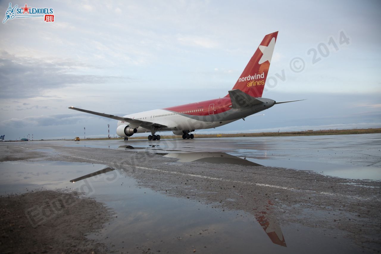 Boeing-767_VQ-BOG_0008.jpg