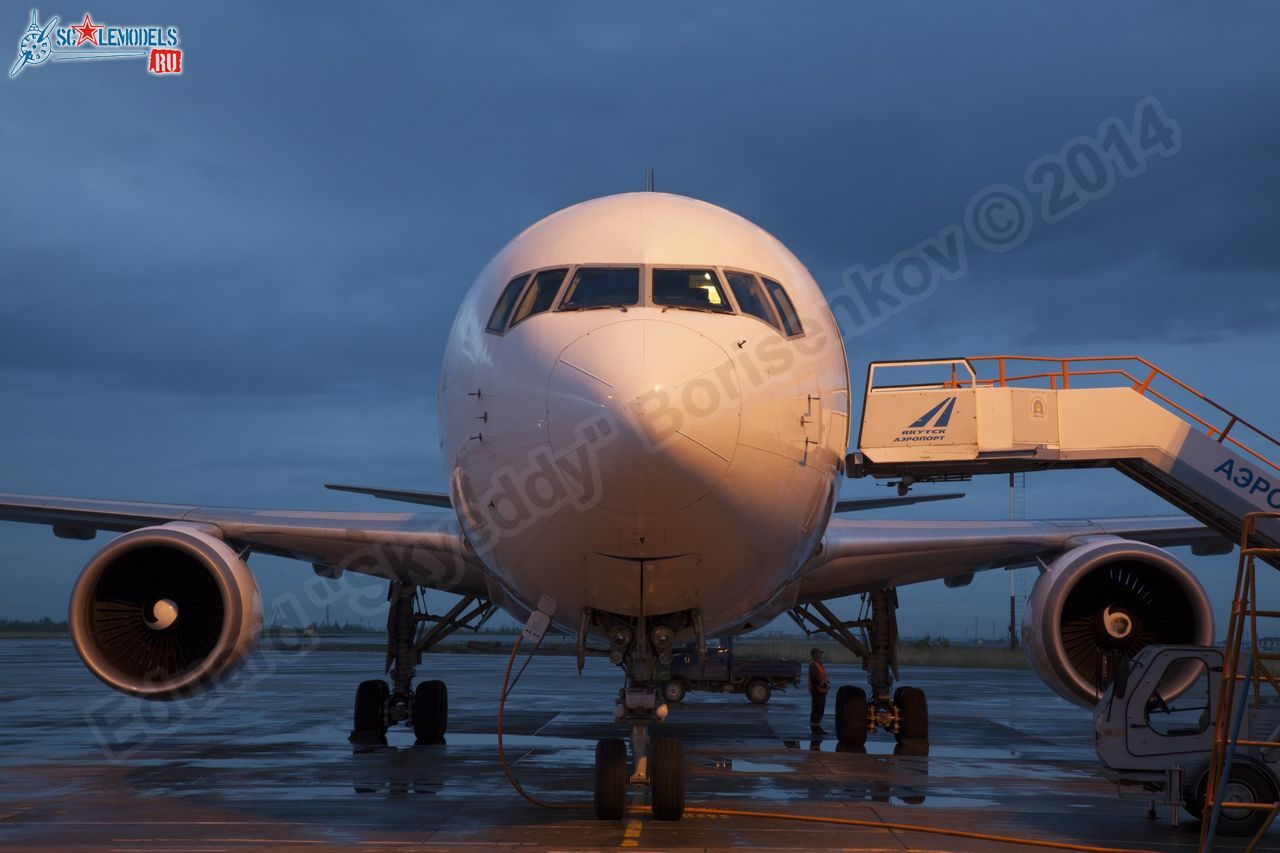 Boeing-767_VQ-BOG_0017.jpg