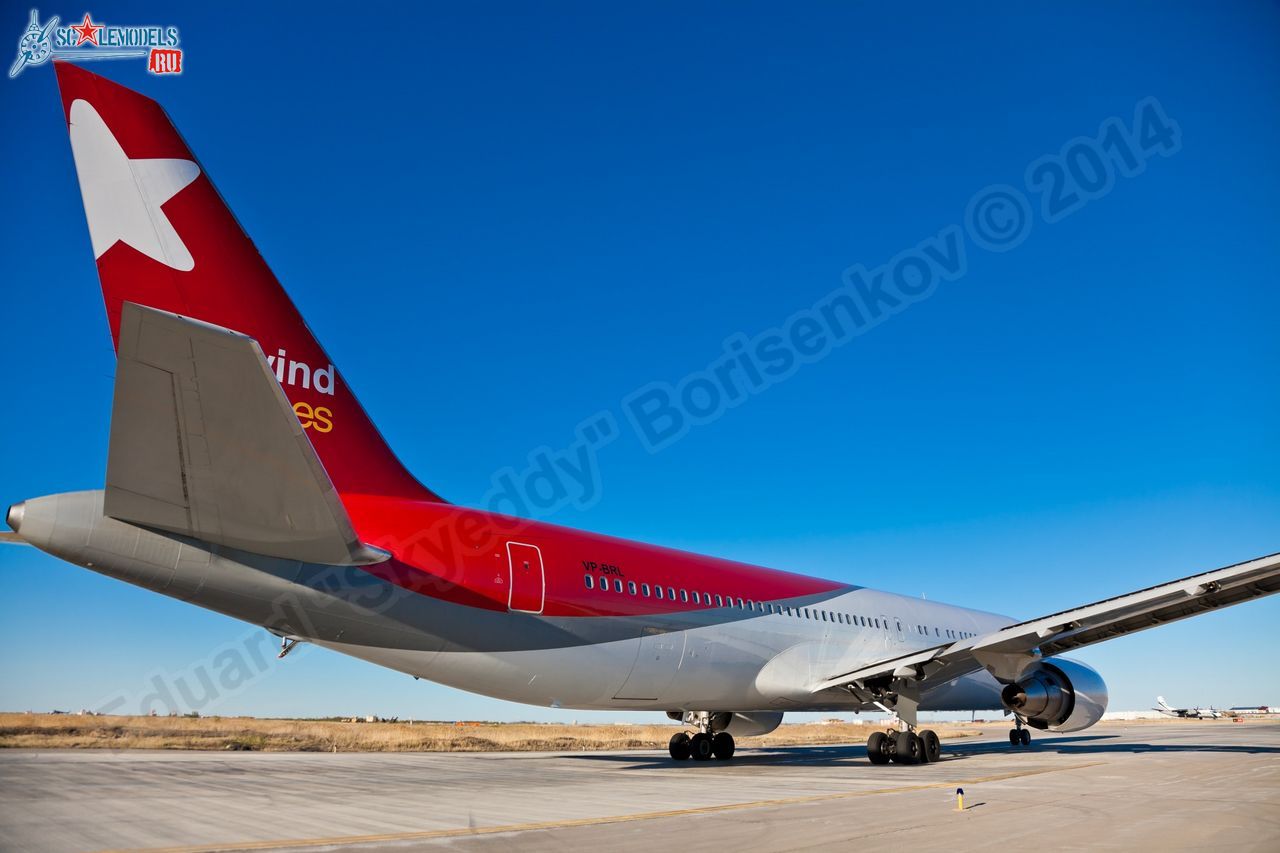 Boeing-767_VP-BRL_0024.jpg