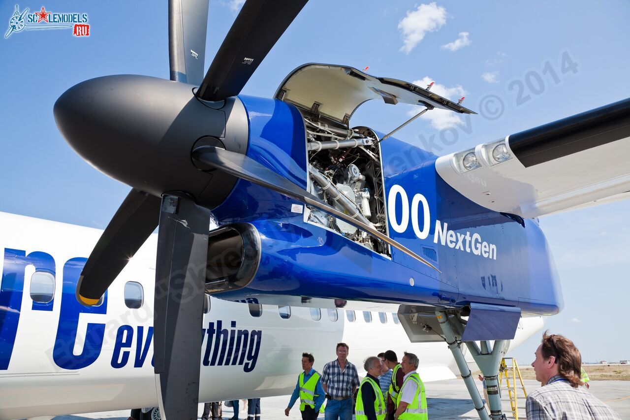 Dash_8_C-GLKU_0011.jpg