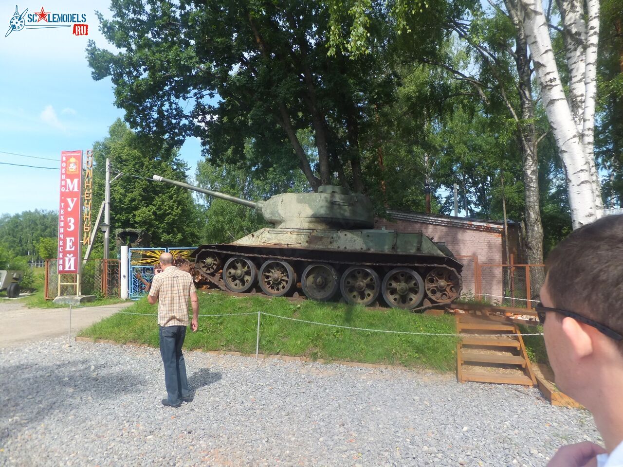 T-34-85_0001.jpg