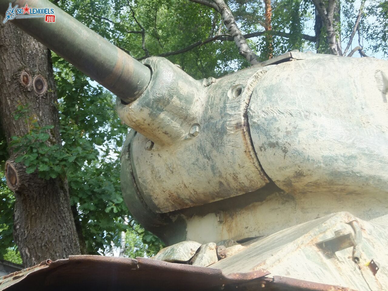 T-34-85_0005.jpg