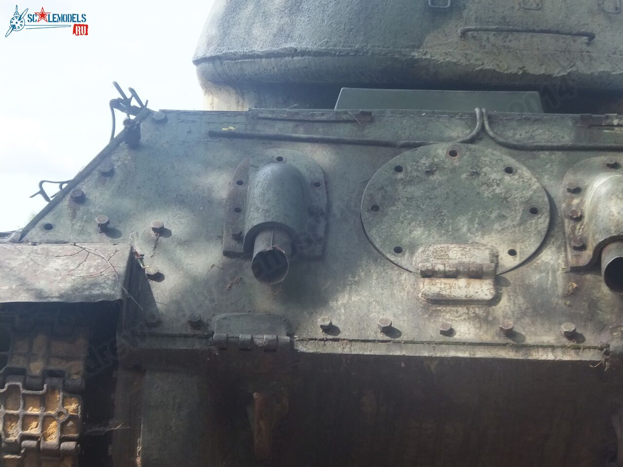 T-34-85_0026.jpg