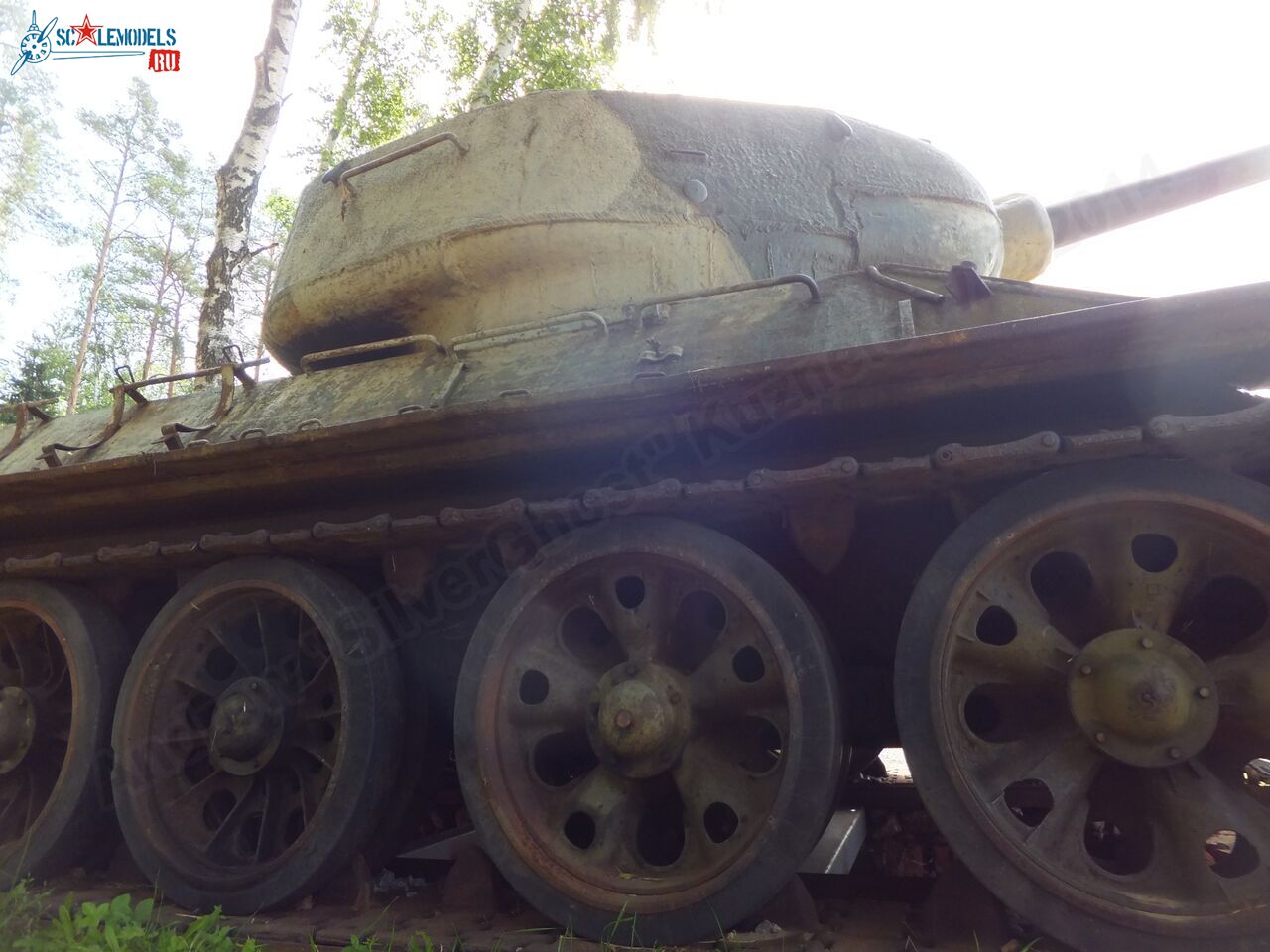 T-34-85_0040.jpg