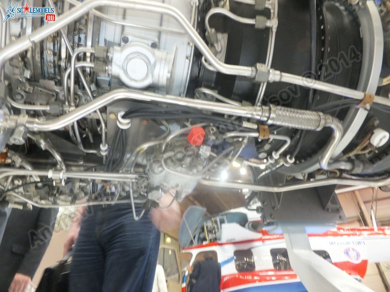 MS-14VK_engine_0009.jpg