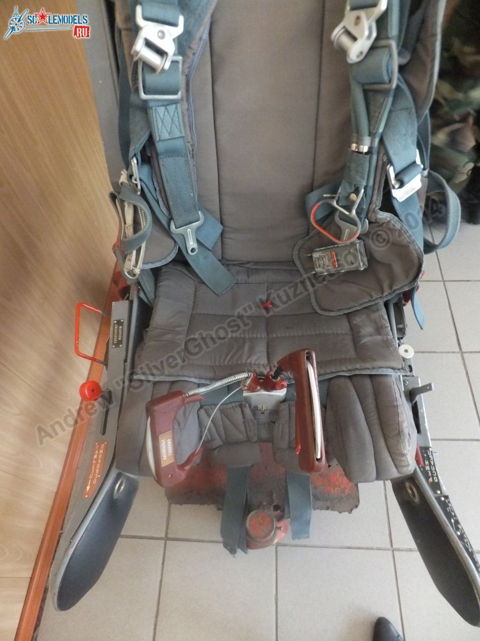 L-39_Ejection_seat_0020.jpg