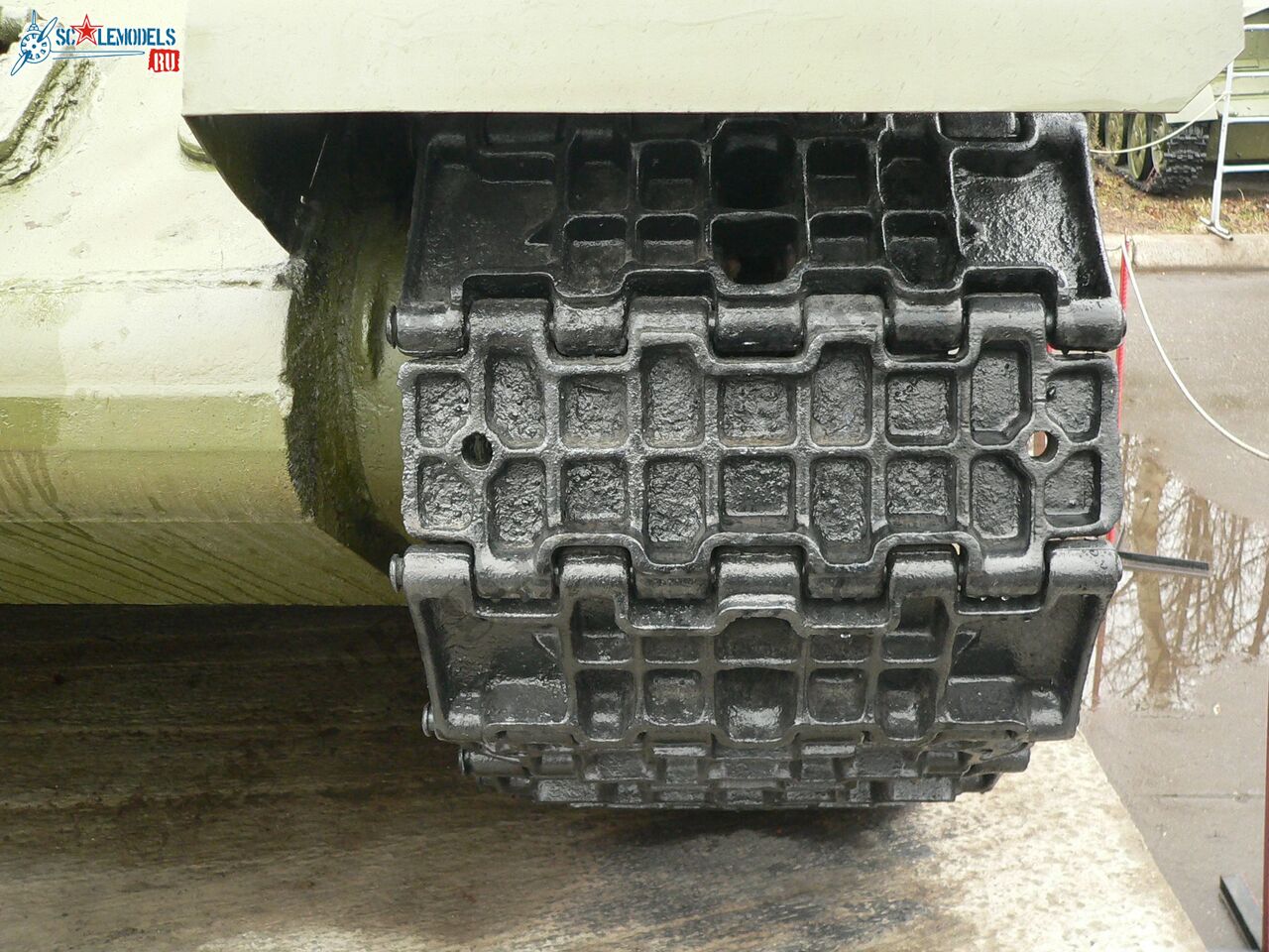 T-34-76 Poklonnaya gora (2).JPG