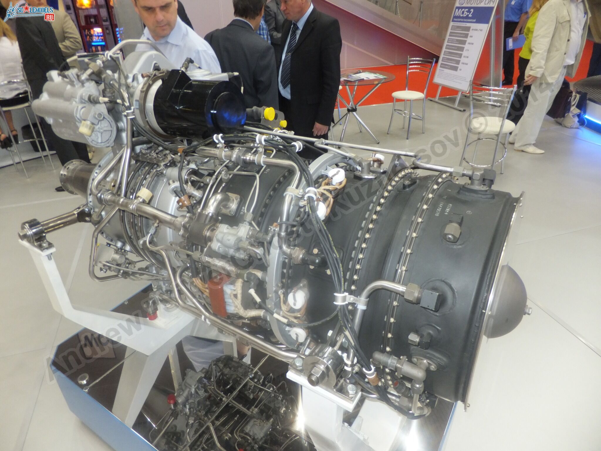 MS-14VK_engine_0012.jpg