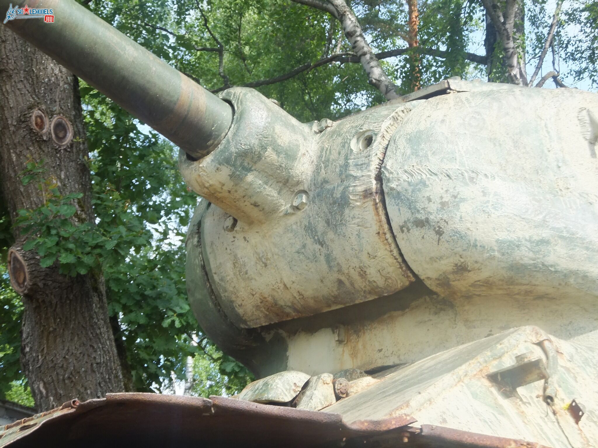 T-34-85_0005.jpg