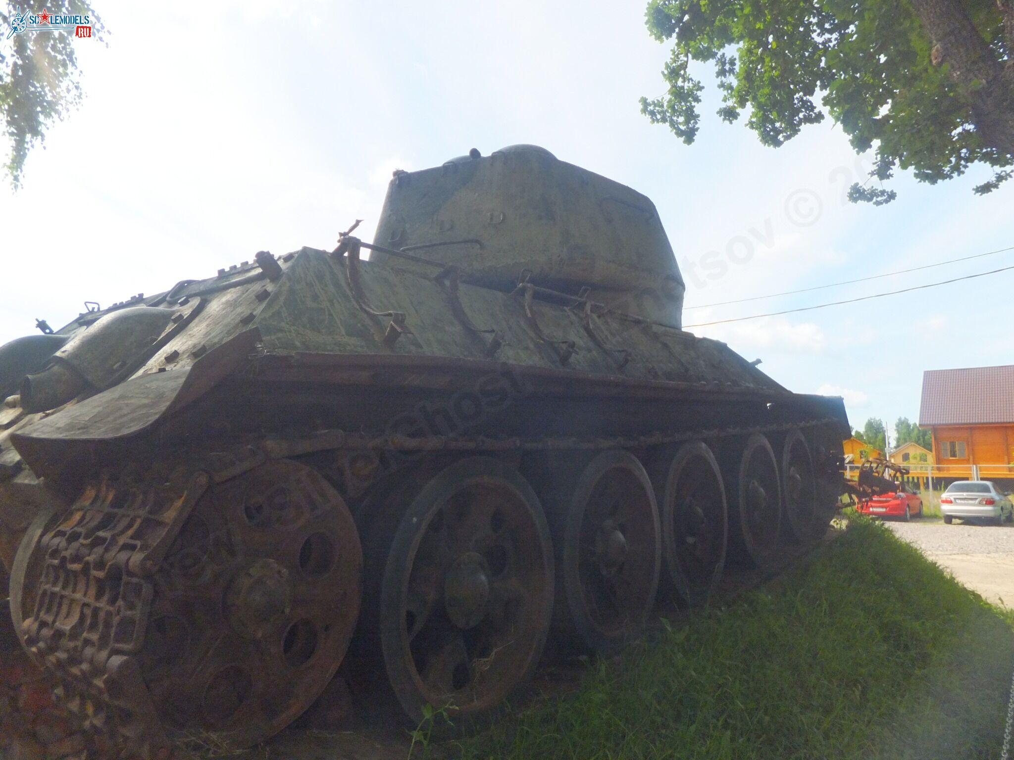 T-34-85_0033.jpg