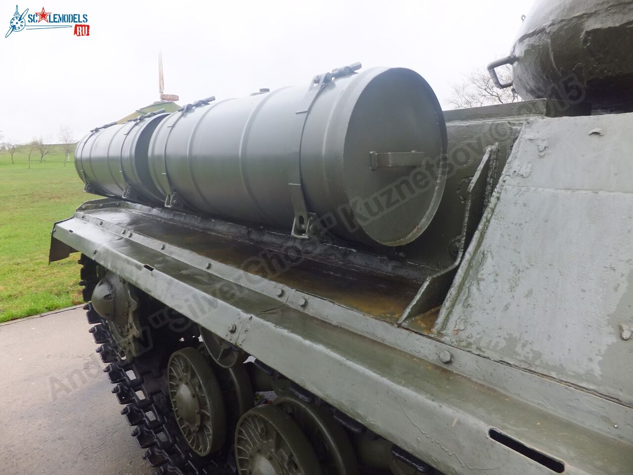 IS-2_0102.jpg