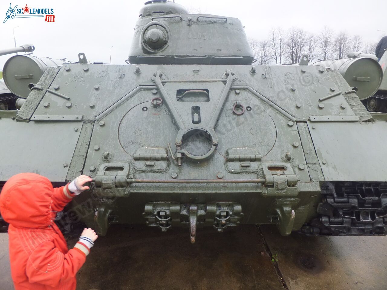 IS-2_0119.jpg