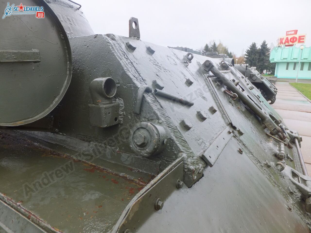 IS-2_0121.jpg