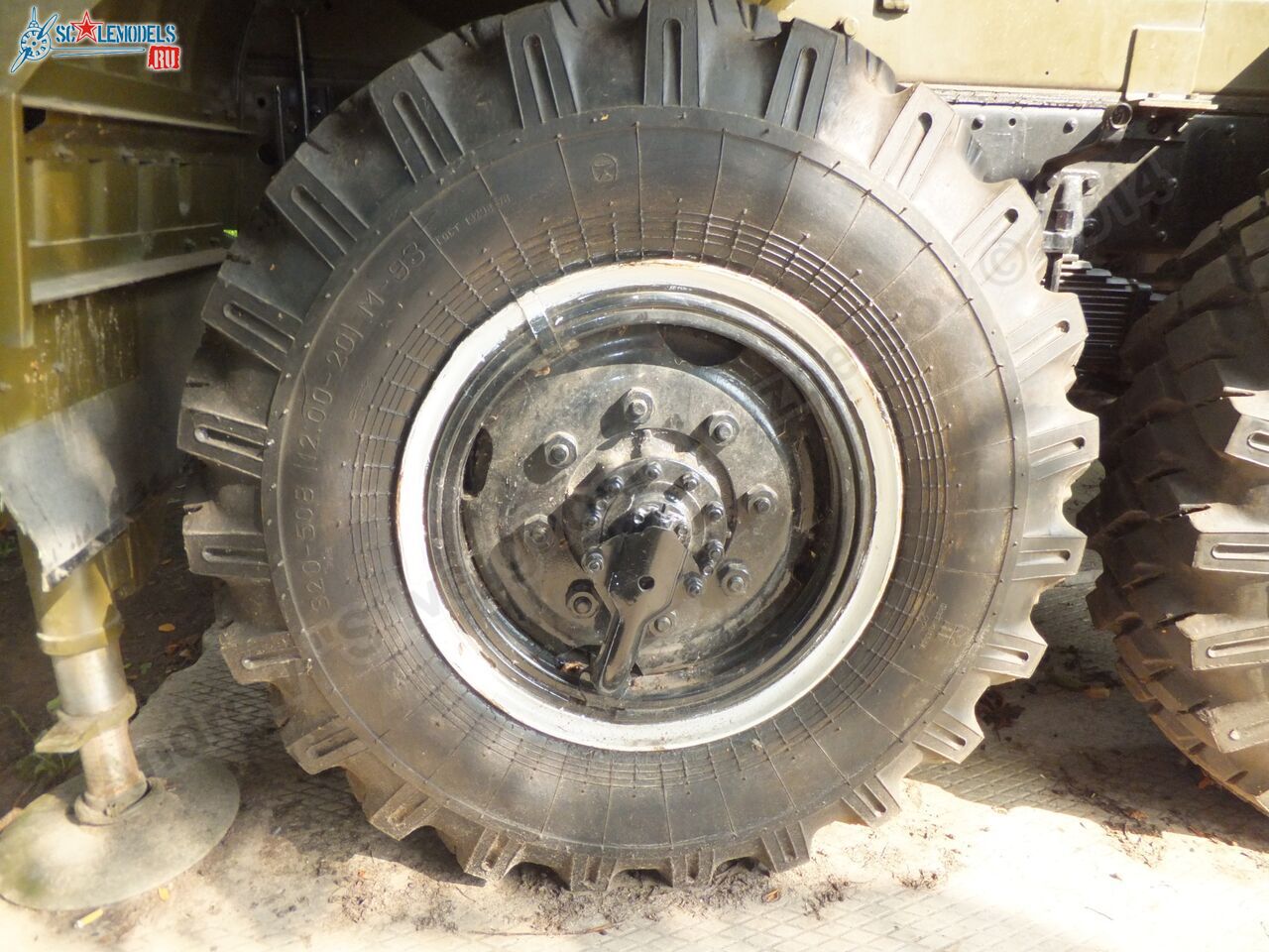 BM-21_0042.jpg