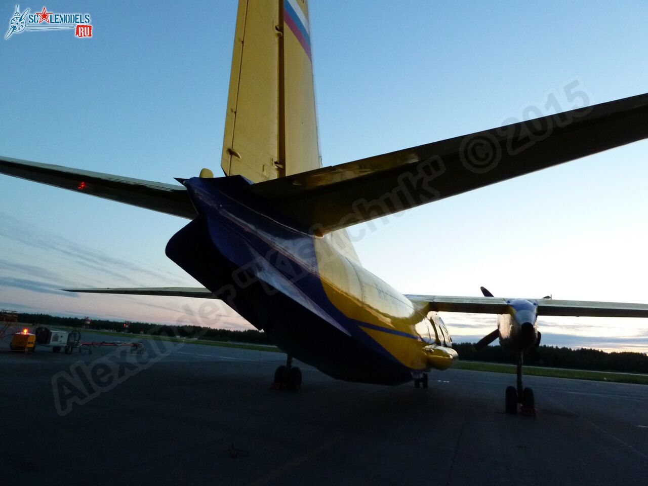 An-30_RA-30053_0012.jpg