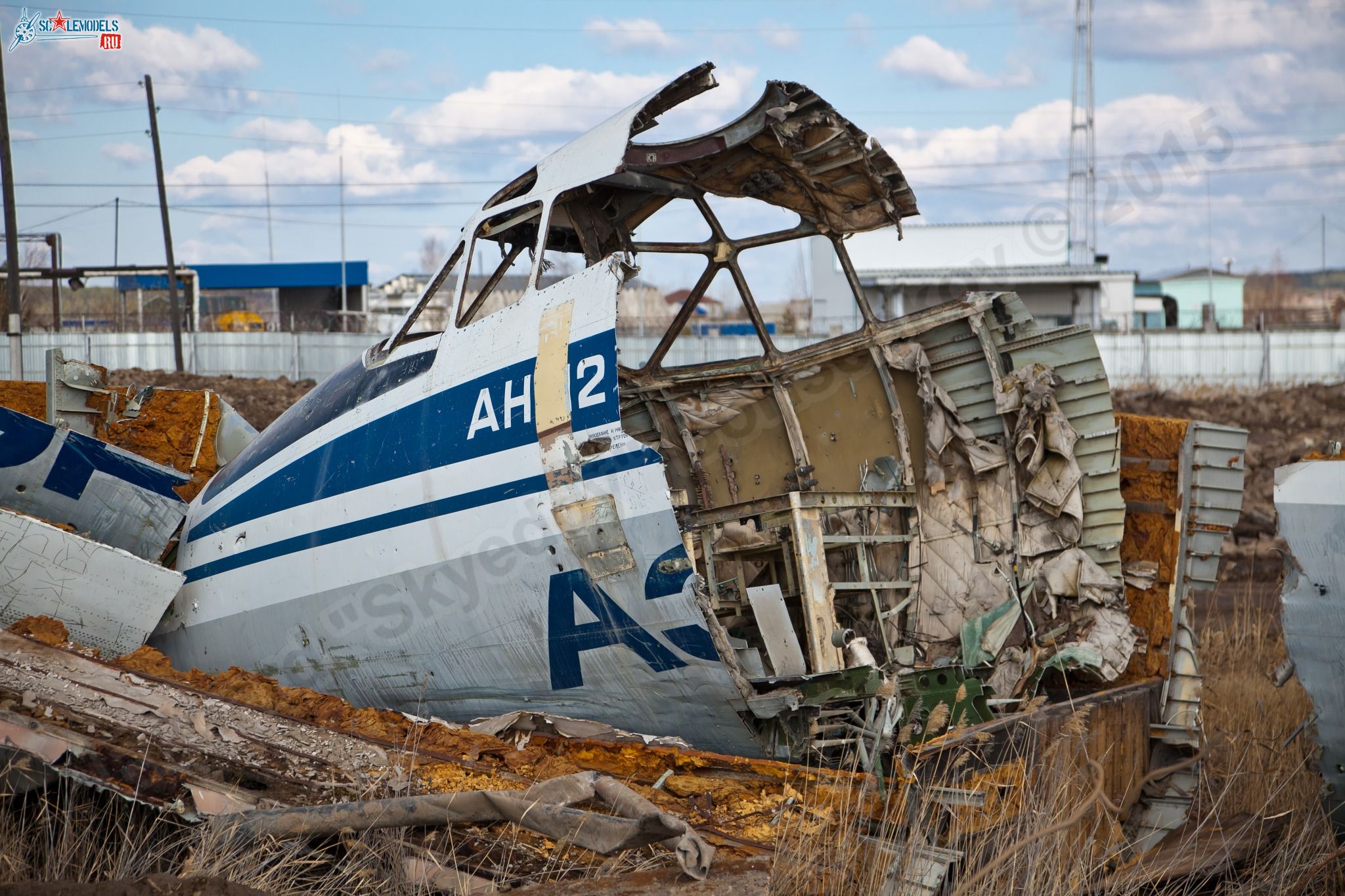 An-12_USSR-11373_0000.jpg