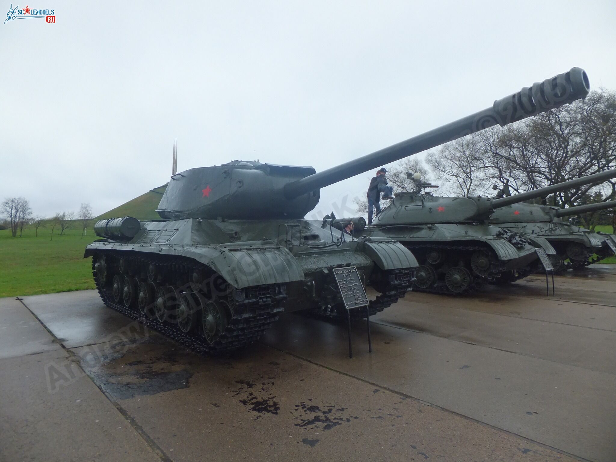 IS-2_0010.jpg
