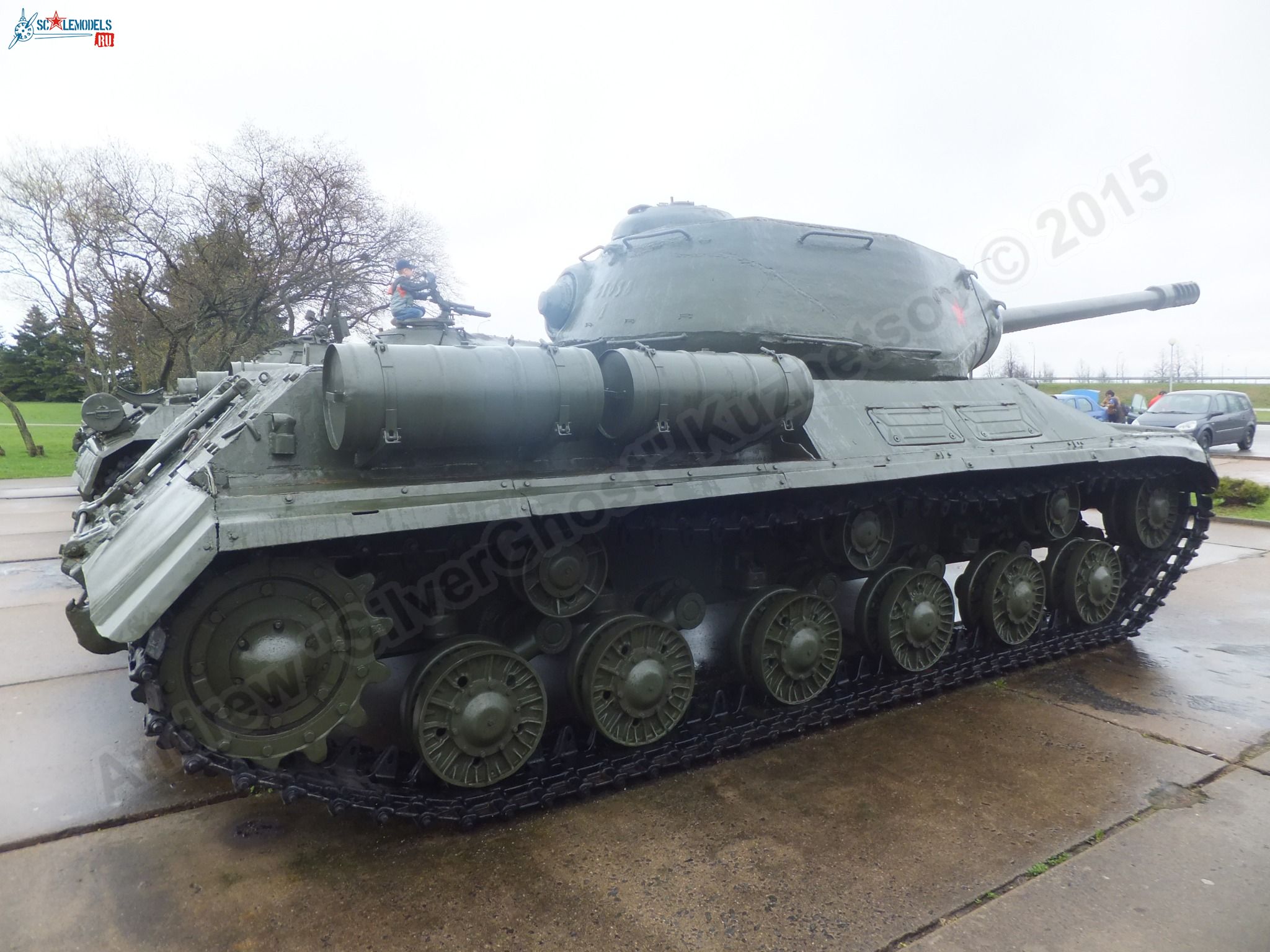 IS-2_0015.jpg