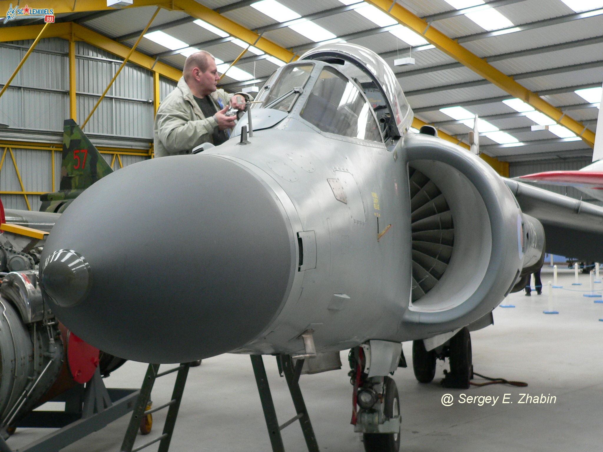 Sea Harrier FA2 Newark RAF Musuem (2).JPG