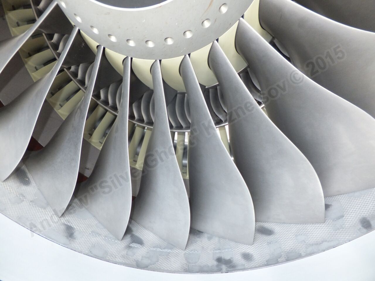 SuperJet_100-95LR_RA-890180227.jpg