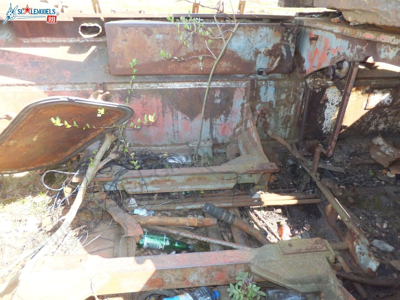 Damaged_IS-3_0022.jpg