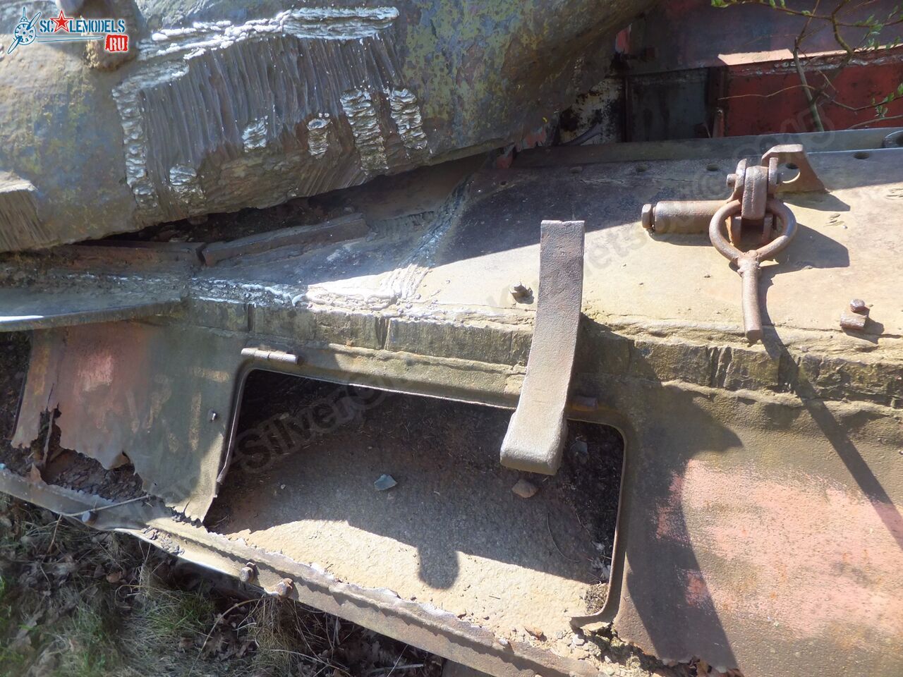 Damaged_IS-3_0031.jpg