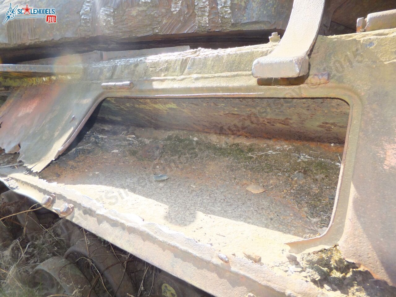 Damaged_IS-3_0032.jpg