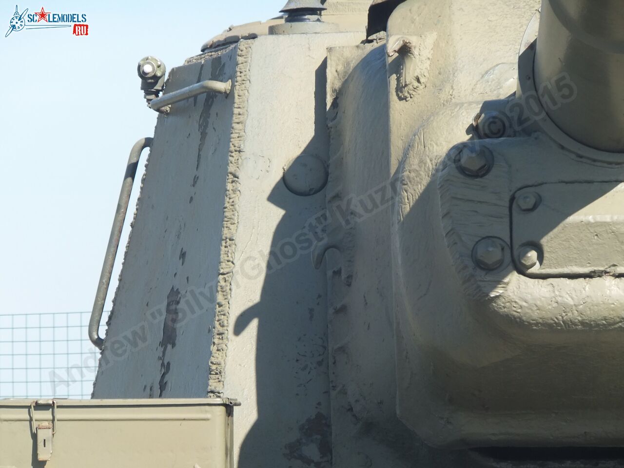 ISU-152_0010.jpg