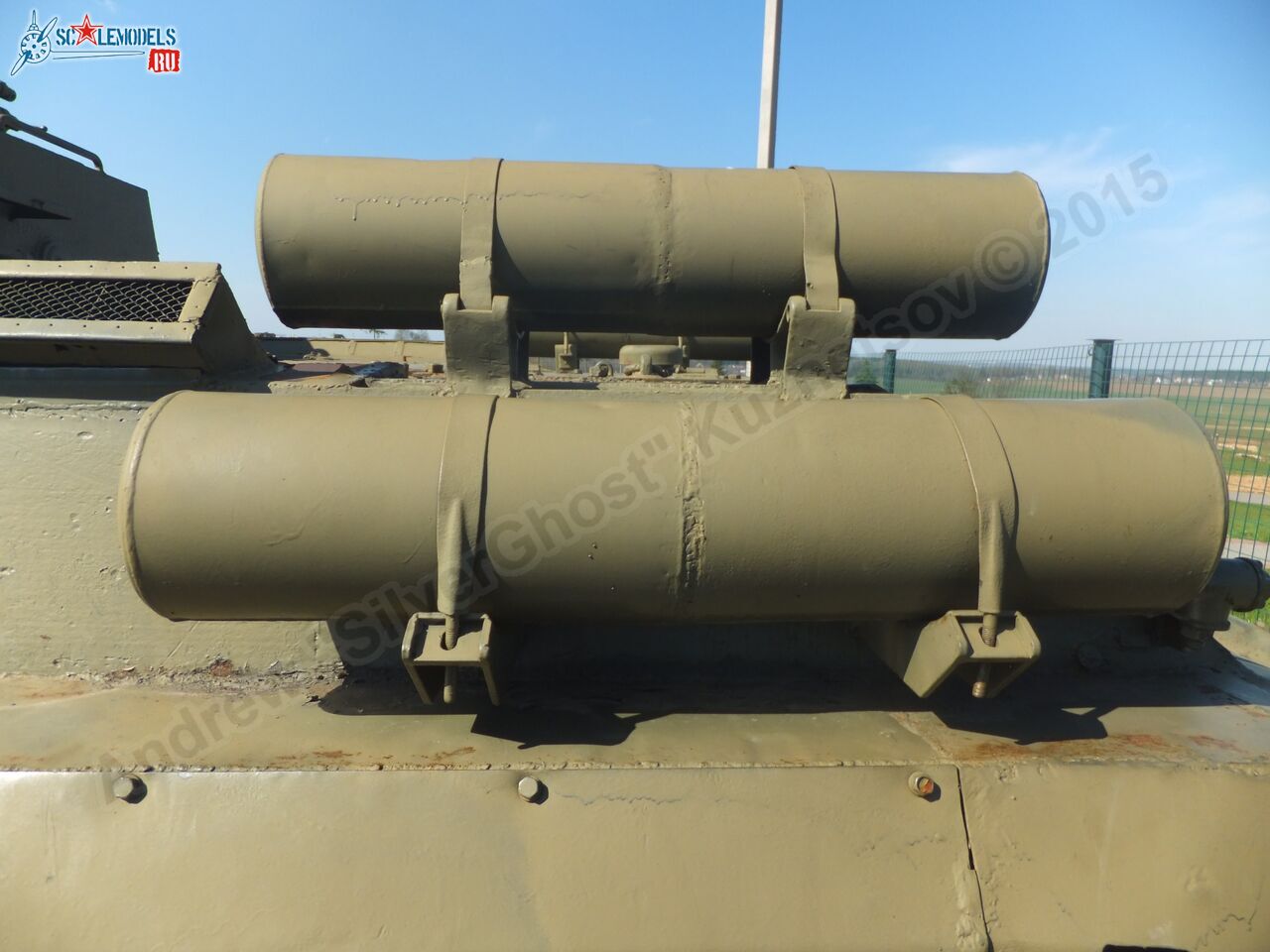 ISU-152_0022.jpg