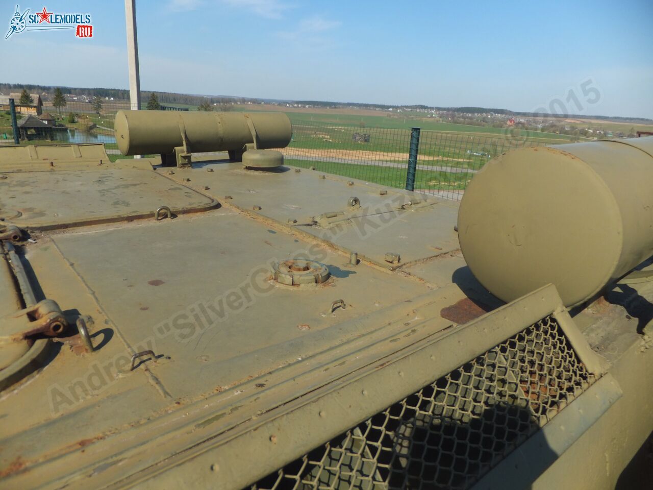 ISU-152_0027.jpg