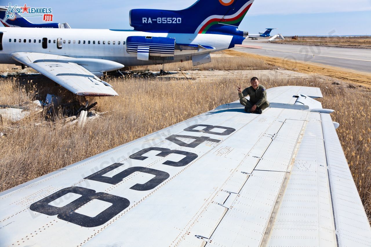 Tu-154B-2_RA-85348_0010.jpg