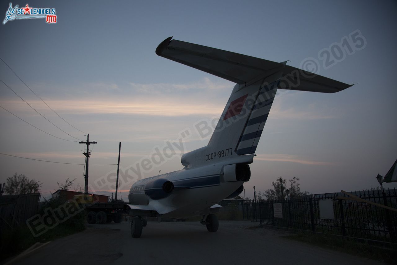 Yak-40_RA-88177_0093.jpg