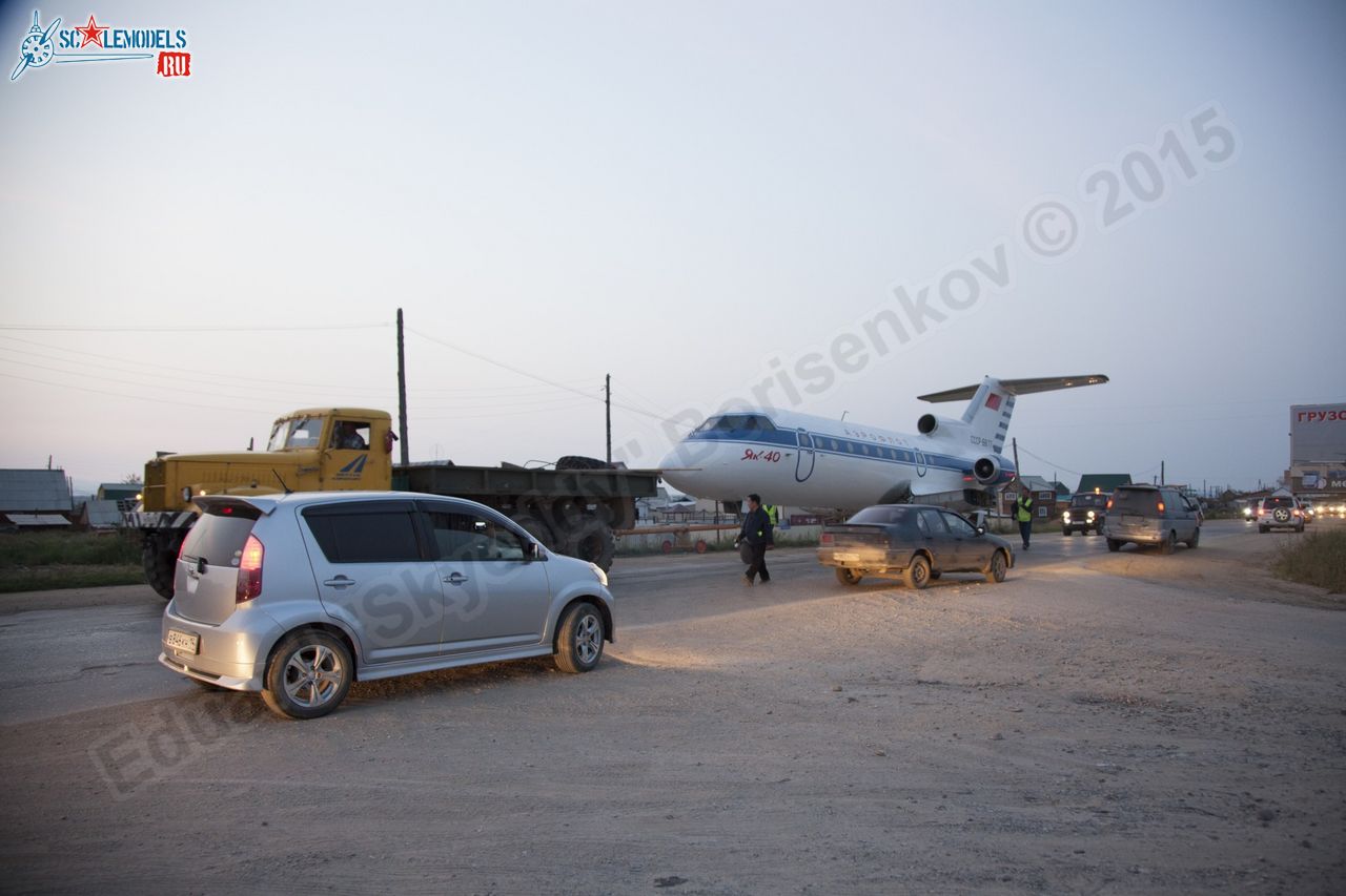 Yak-40_RA-88177_0102.jpg