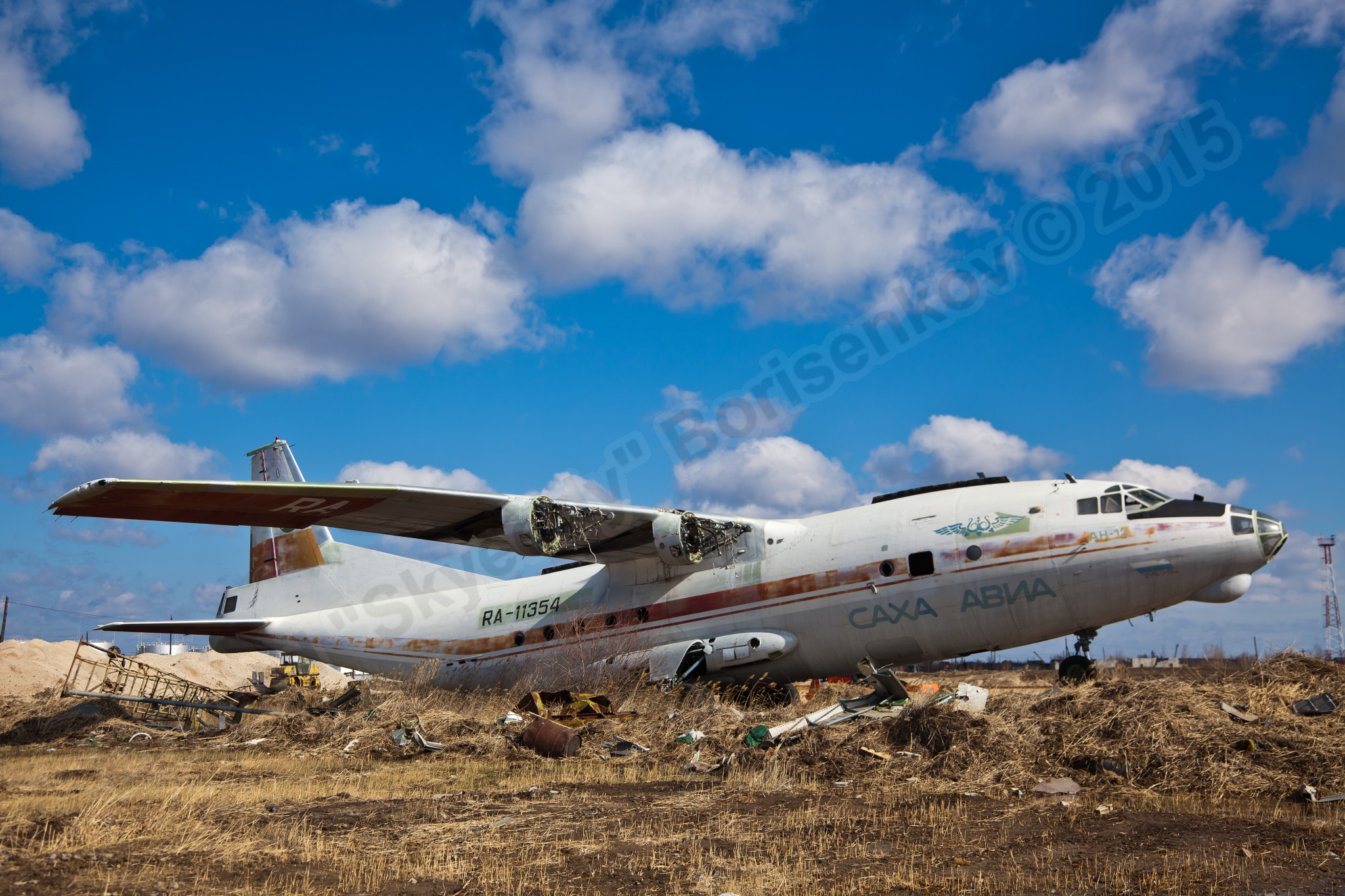 An-12B_RA-11354_0011.jpg