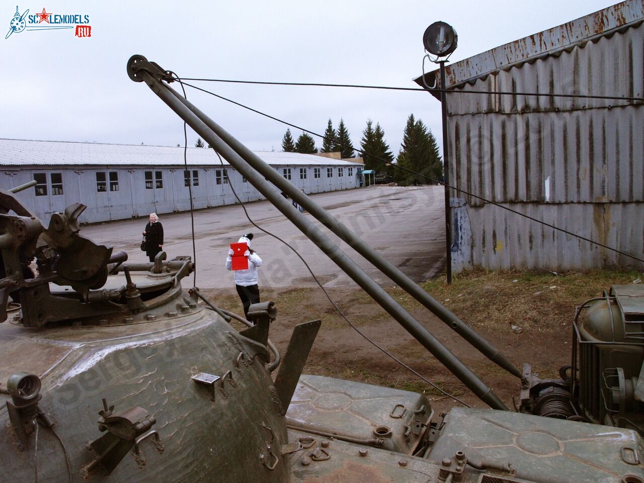 T-62_turret_0010.jpg
